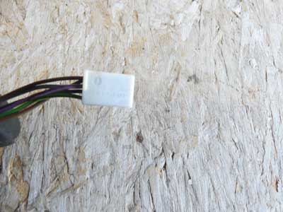 Mercedes White 8 Pole 6 Wire Connector A00154511735